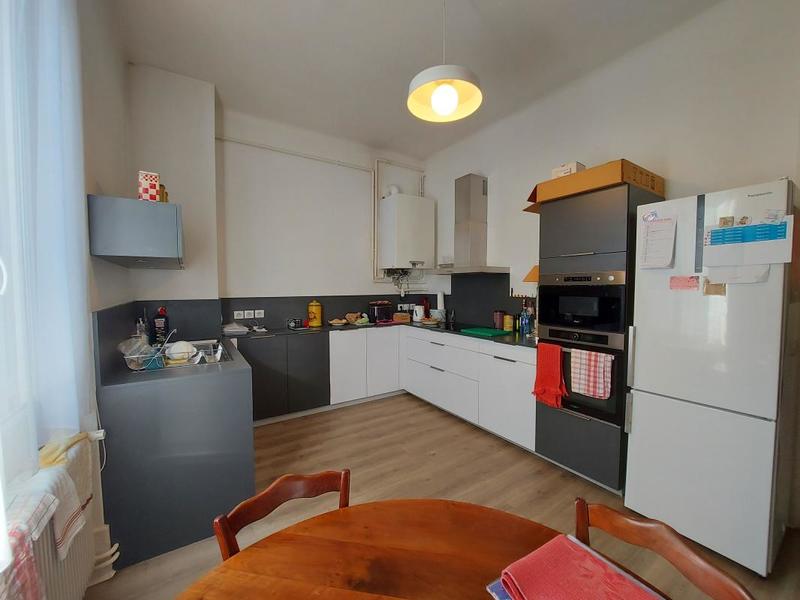 Appartement - 143 m² - 4 pièces