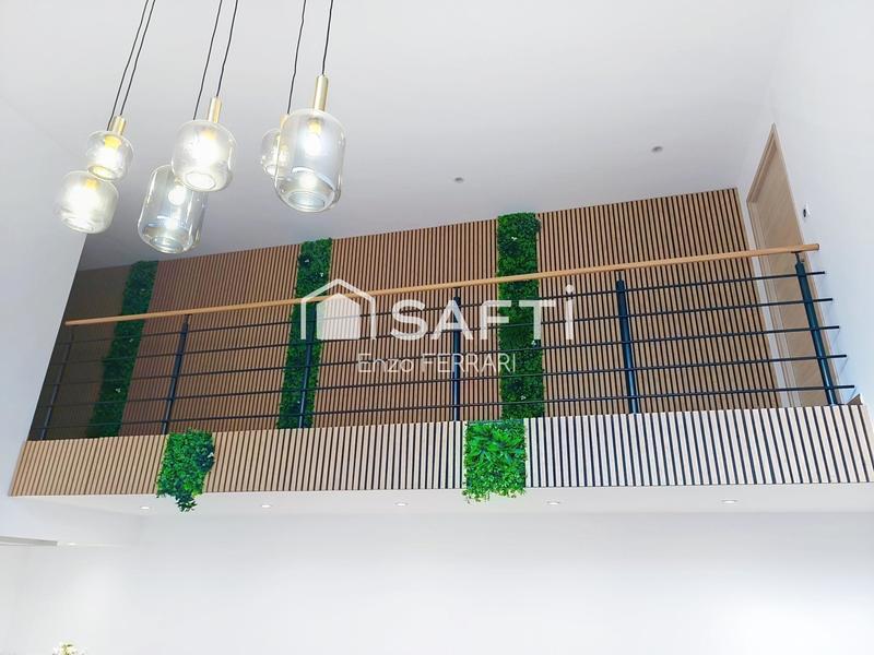 Villa - 220 m² - 6 pièces