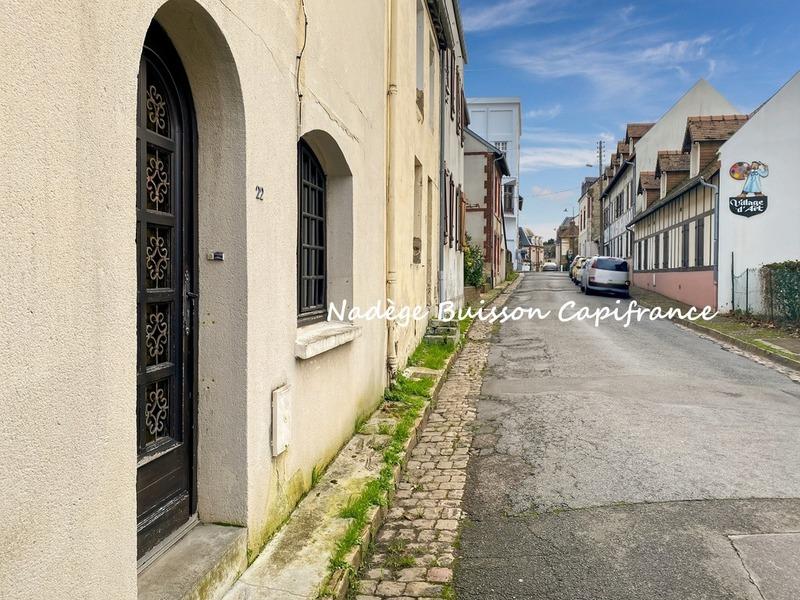 Immeuble - 70 m² - 4 pièces