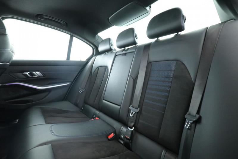 Bmw Série 3 330e Hybride m Sport Bva8 292 ch