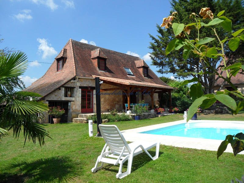 Maison - 400 m² - 10 pièces