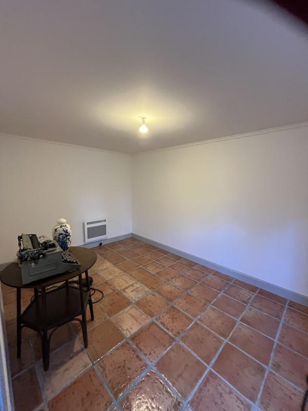 Maison - 240 m² - 10 pièces