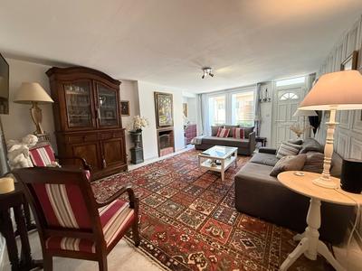 Maison - 98 m² - 4 pièces