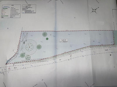 Terrain - 900 m²