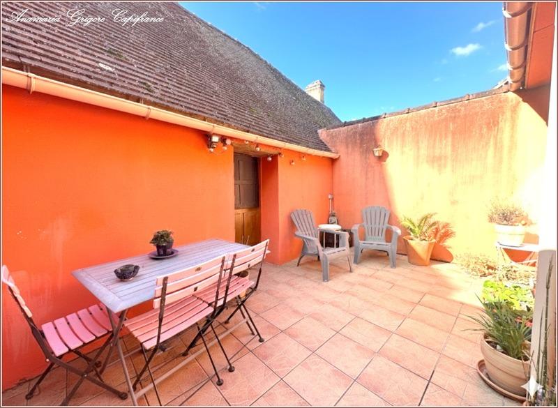 Maison de village - 90 m² - 4 pièces