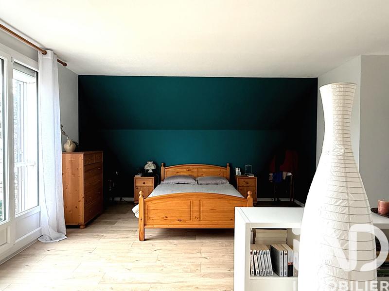 Maison - 186 m² - 7 pièces