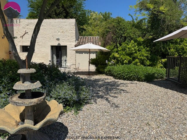 Propriété - 280 m² - 10 pièces