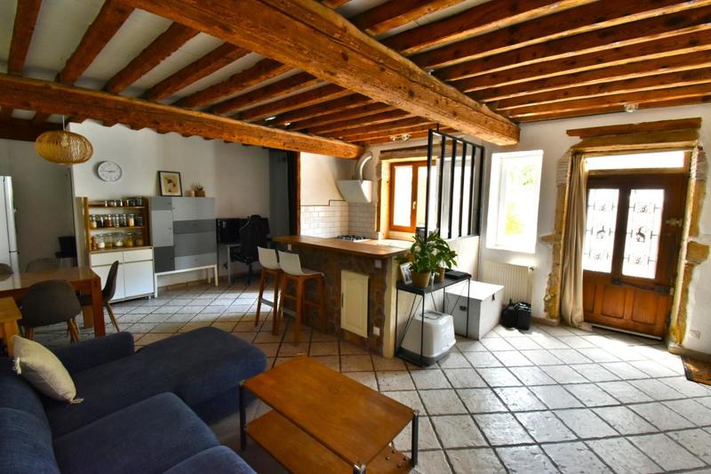 Maison - 90 m² - 3 pièces