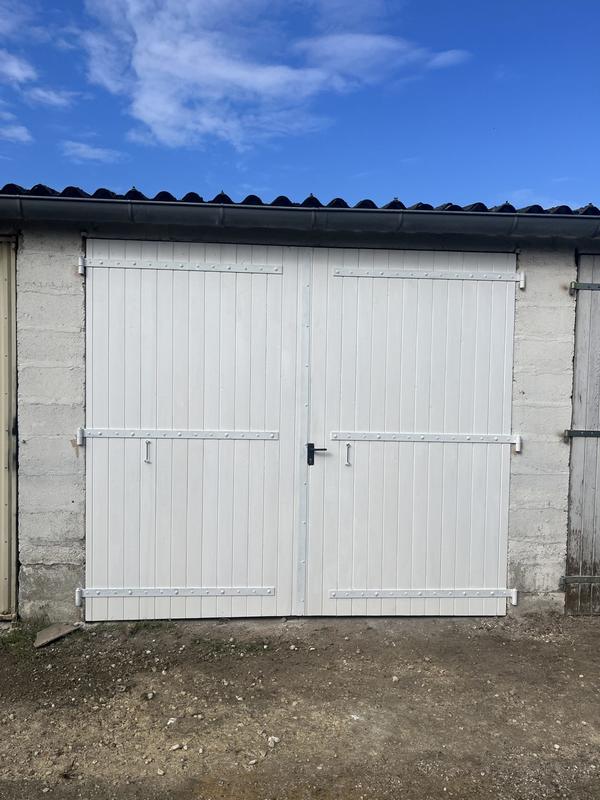 Parking / Garage - 14 m²