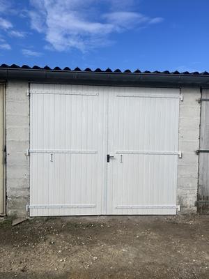 Parking / Garage - 14 m²