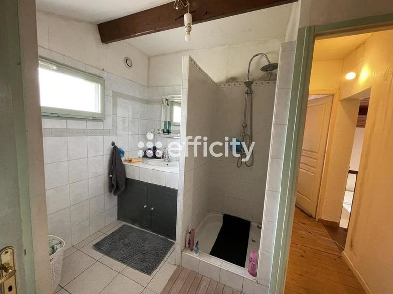 Maison - 158 m² - 7 pièces