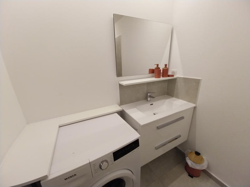 Appartement - 77 m² - 4 pièces