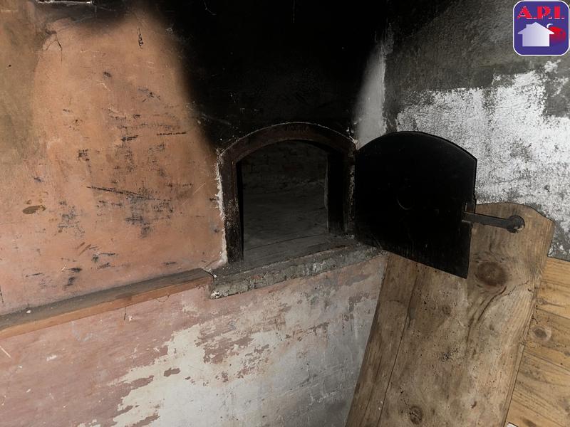 Maison - 216 m² - 8 pièces