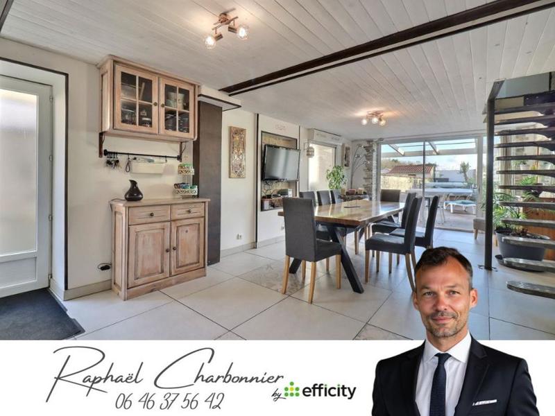 Maison - 162 m² - 6 pièces