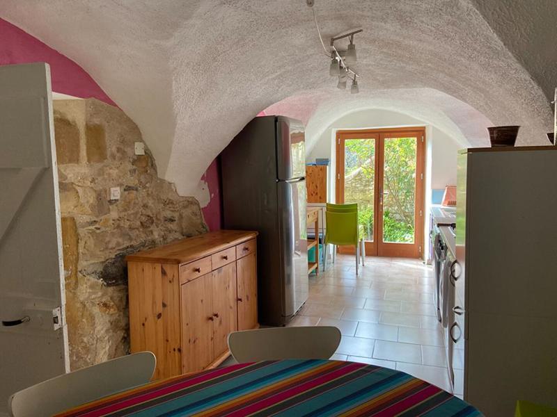 Maison - 330 m² - 11 pièces