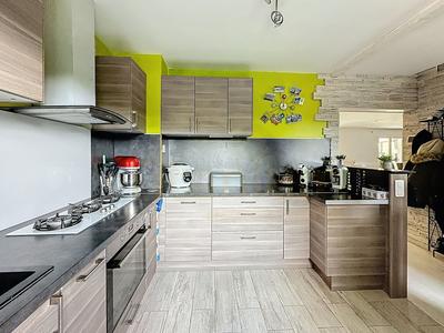 Maison - 120 m² - 5 pièces