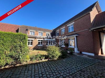 Corps de ferme - 204 m² - 8 pièces