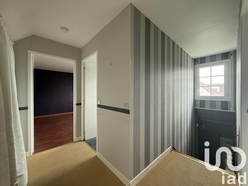 Maison - 171 m² - 7 pièces