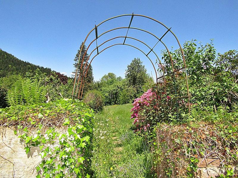 Maison - 233 m² - 6 pièces