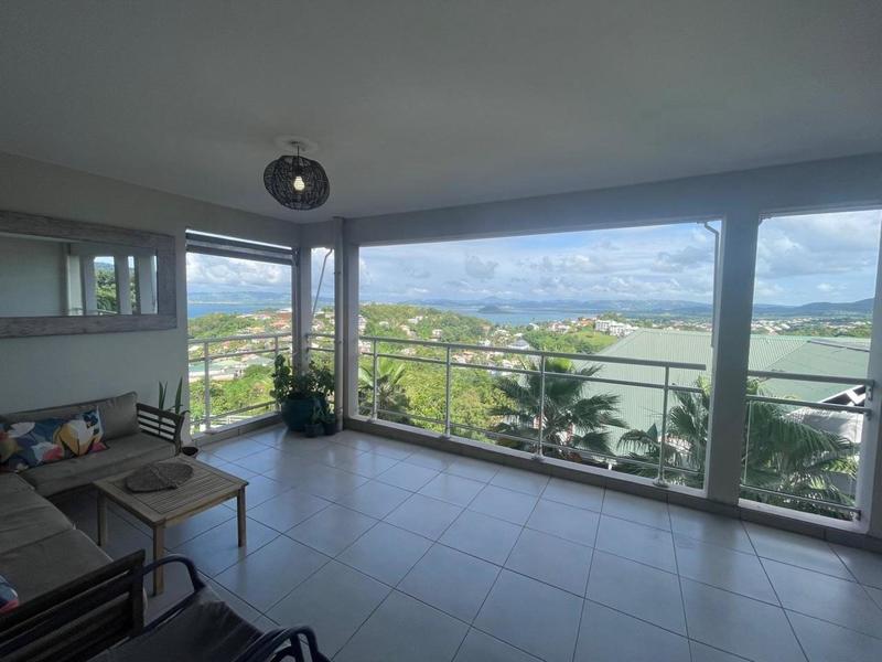 Appartement - 80 m² - 4 pièces