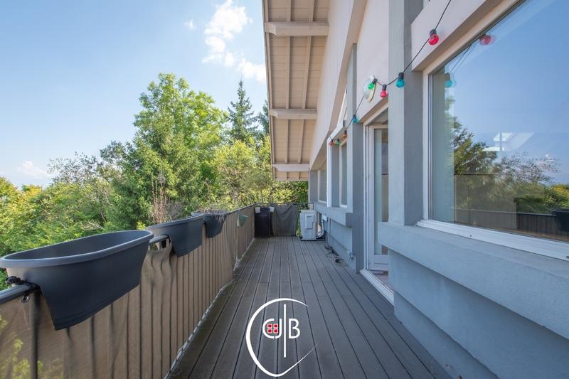 Appartement - 156 m² - 4 pièces