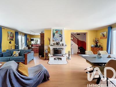 Maison - 175 m² - 7 pièces