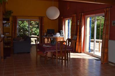 Maison - 275 m² - 7 pièces