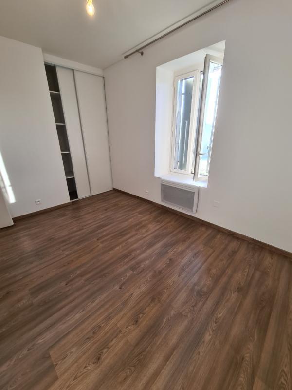 Corps de ferme - 140 m² - 5 pièces