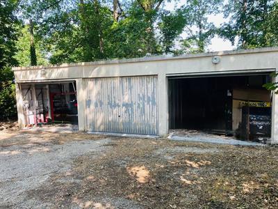 Terrain constructible - 900 m²