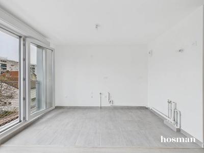 Appartement - 108 m² - 5 pièces