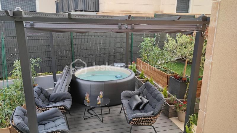 Appartement - 65 m² - 3 pièces