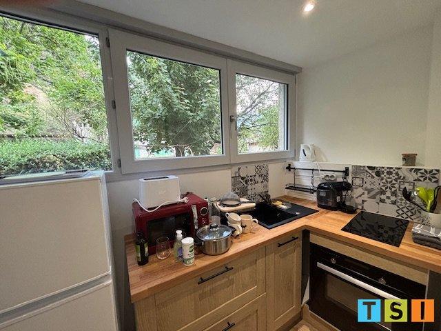 Maison - 160 m² - 9 pièces