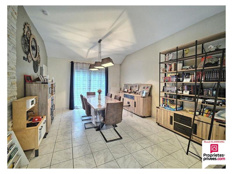 Maison - 102 m² - 5 pièces