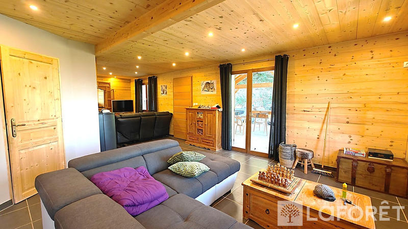 Maison - 149 m² - 6 pièces