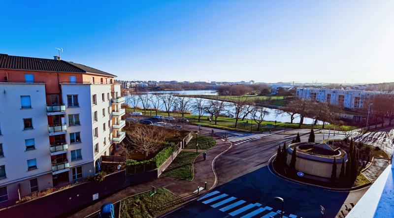 Appartement - 94 m² - 5 pièces