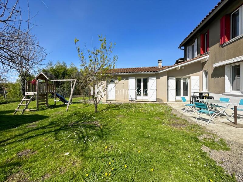 Maison - 130 m² - 4 pièces