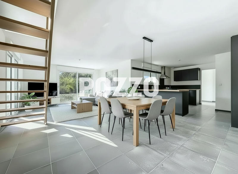 Maison - 144 m² - 6 pièces