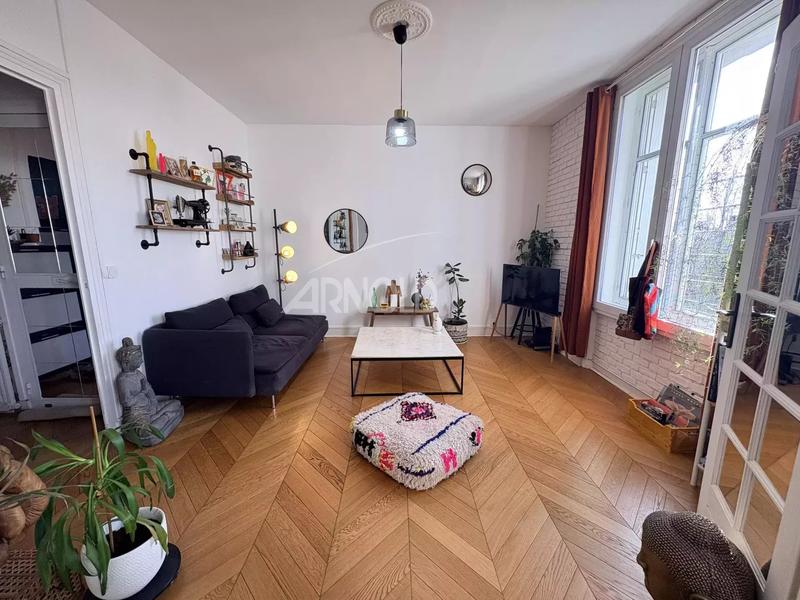 Appartement - 66 m² - 3 pièces