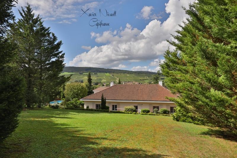 Maison - 238 m² - 6 pièces