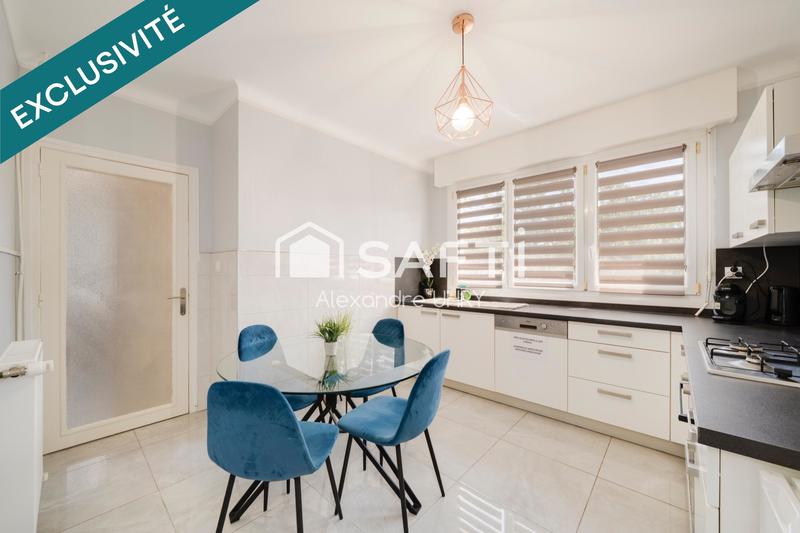 Appartement - 120 m² - 6 pièces