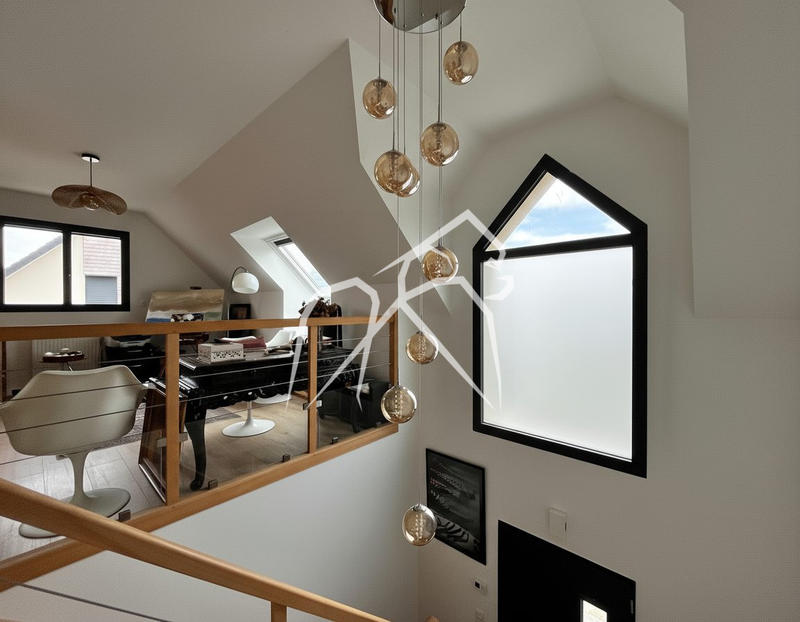 Maison - 120 m² - 6 pièces