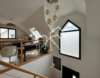 Maison - 120 m² - 6 pièces