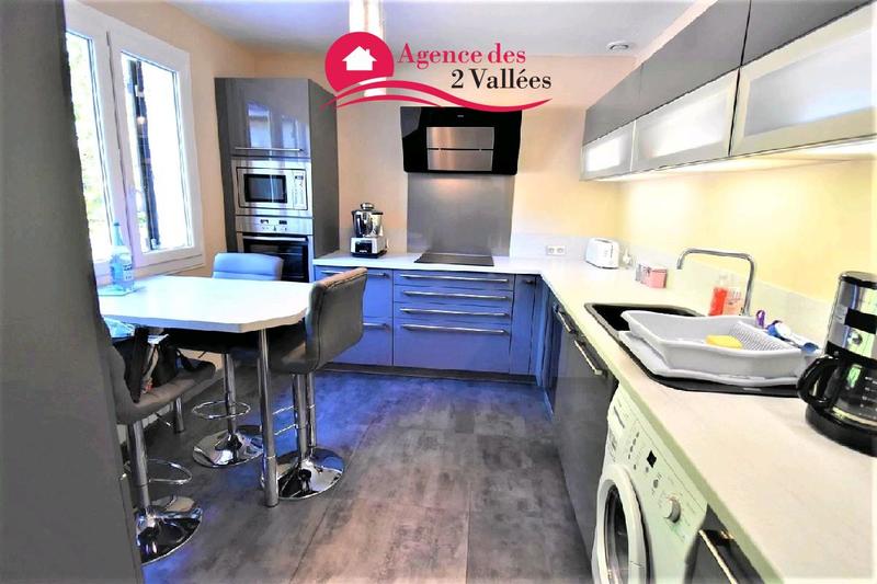 Maison - 138 m² - 7 pièces