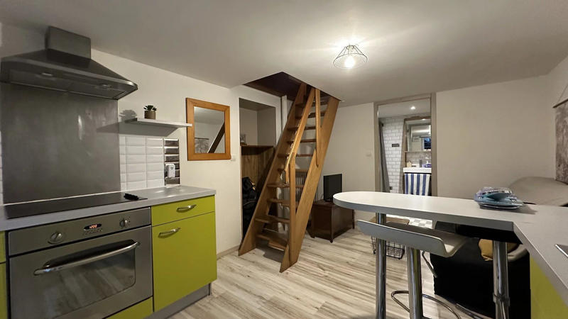 Maison - 288 m² - 7 pièces