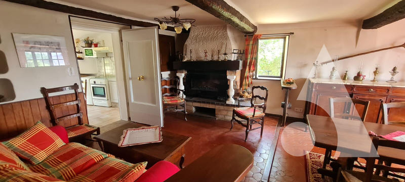 Maison - 180 m² - 8 pièces