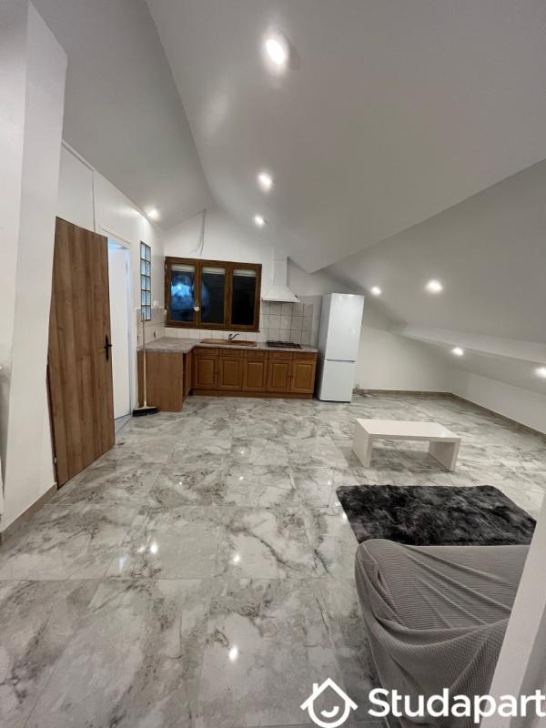 Chambre - 15 m² - 1 pièce