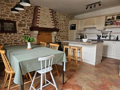 Maison - 131 m² - 6 pièces