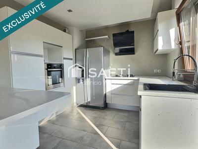 Appartement - 86 m² - 4 pièces