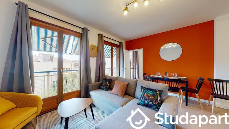 Chambre - 10 m² - 1 pièce