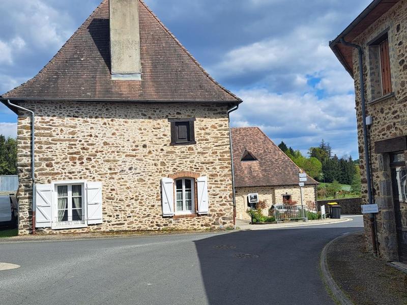 Maison de village - 200 m² - 5 pièces